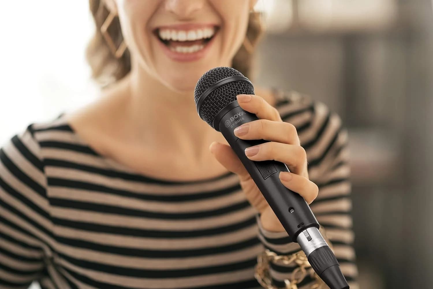 BOYA BY-BM58 Dynamic Wired Handheld Microphone – Cardioid XLR Mic for Live Performance, Podcasting & Public Speaking — thumbnail 5 of 7