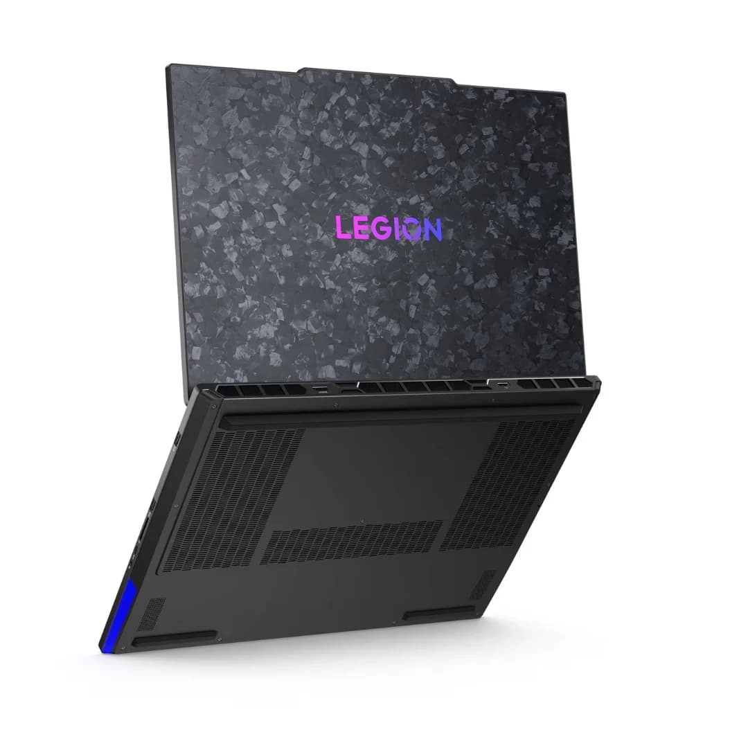 Lenovo Legion 9, NVIDIA GeForce RTX 5090 24GB, Intel Core Ultra 9-275HX, RAM 64GB, SSD 4TB, 18.0 Inch WQUXGA (3840x2400) IPS 240Hz, Eclipse Black — thumbnail 6 of 8