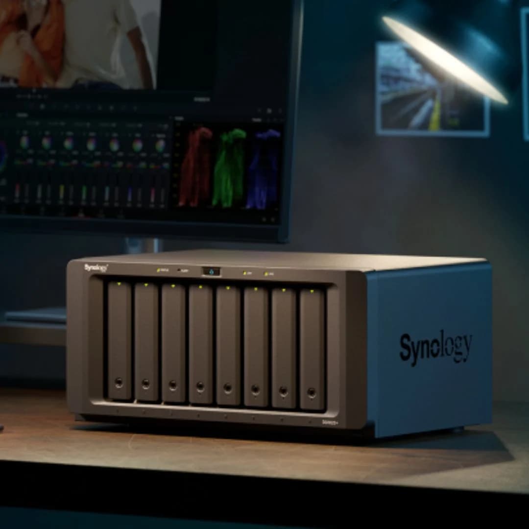 Synology DiskStation DS1825+ Server — thumbnail 4 of 4