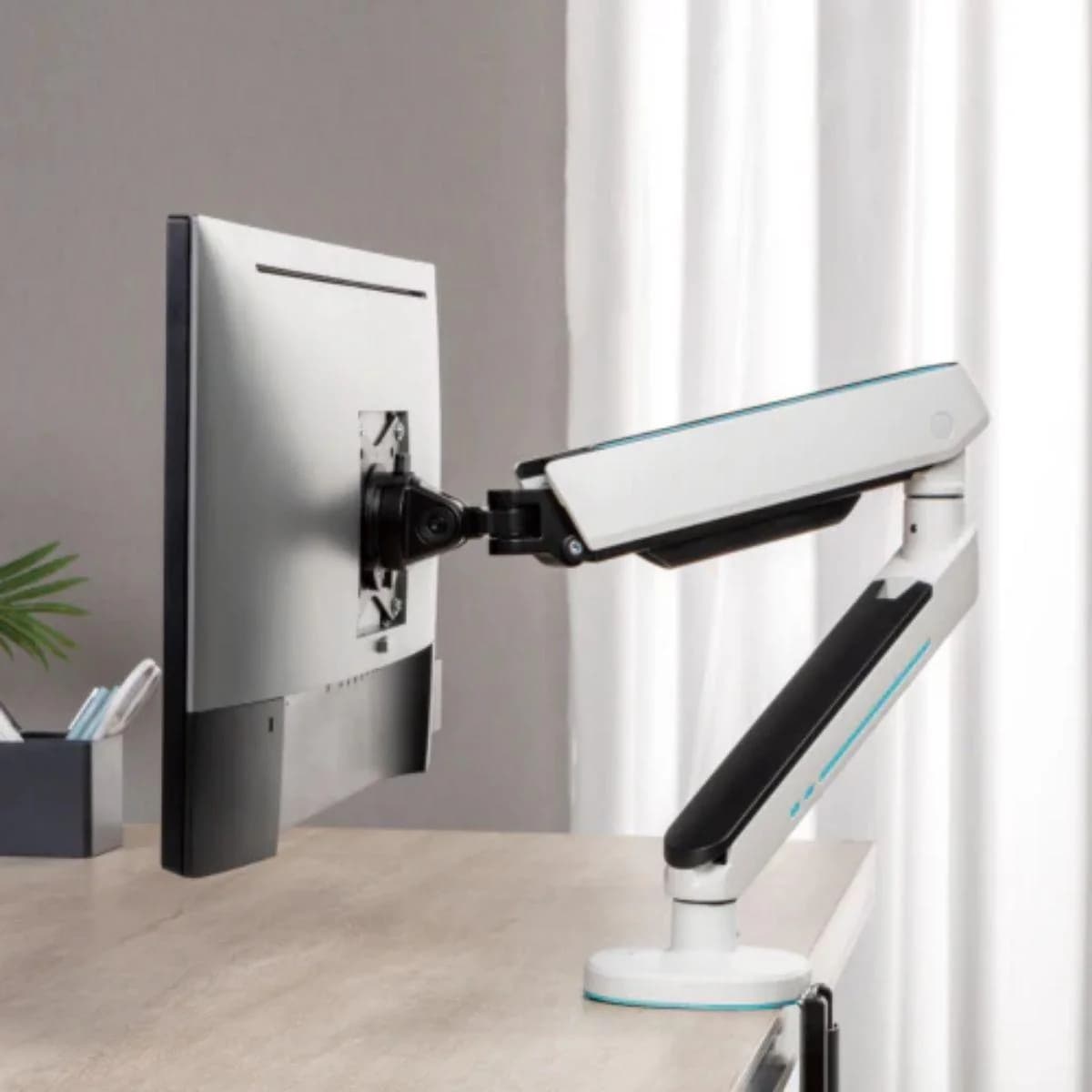 Avetron MA100 Gaming Monitor Arm, Display 27″–45″ — thumbnail 8 of 8