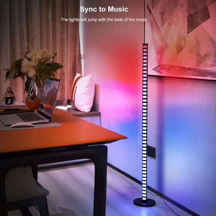 RGBIC LED Floor Lamp 1.2m — thumbnail 2 of 4